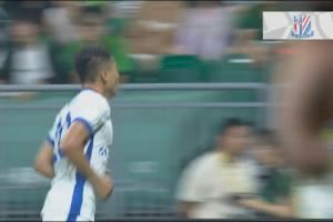 替补的神！于汉超本赛季总出场时间206分钟，打入6球+1助攻！