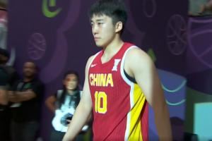 王俊杰留下遗憾的泪水！王俊杰、胡金秋入选本届亚洲杯最佳阵容