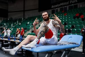 绝对核心！马穆凯拉什维利首节3中2拿下8分2板2助1断